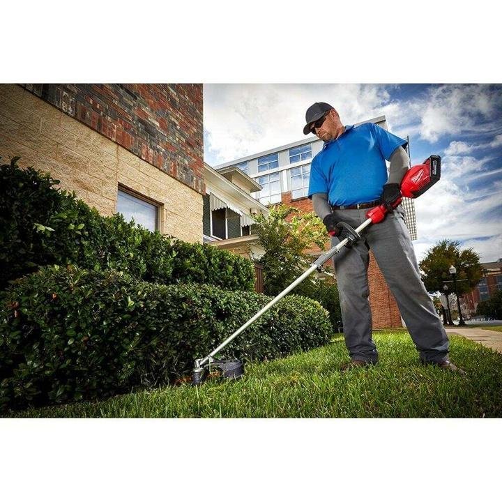 Milwaukee M18 FUEL 18-Volt Lithium-Ion Cordless Brushless String Grass Trimmer Combo Kit with Pole Saw, Hedge Trimmer, Edger - Image 5