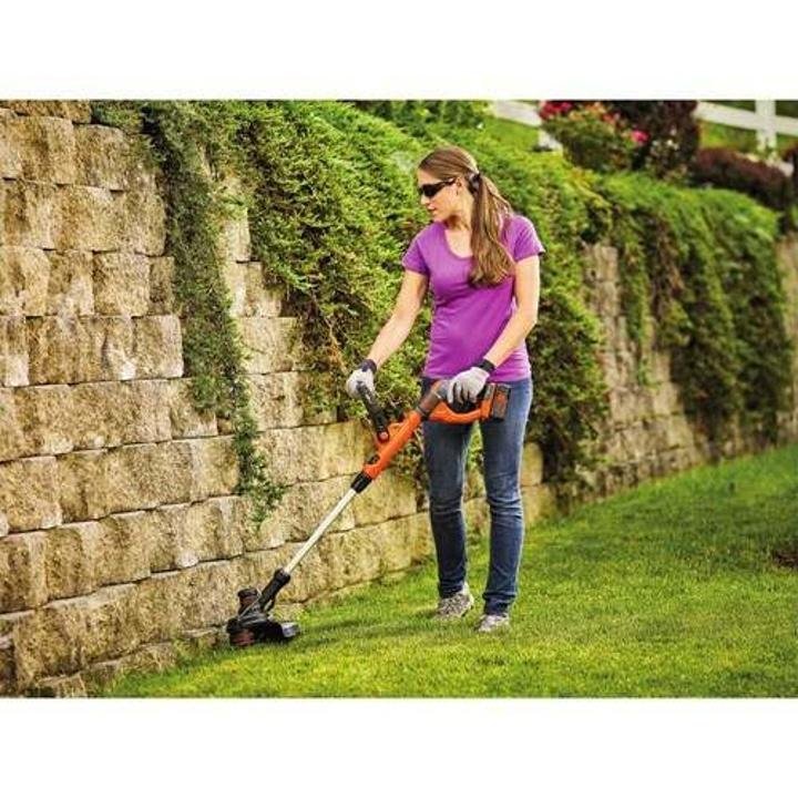 BLACK+DECKER 40V MAX Lithium-Ion Cordless String Trimmer with (1) 1.5Ah Battery and Charger Included - Image 6